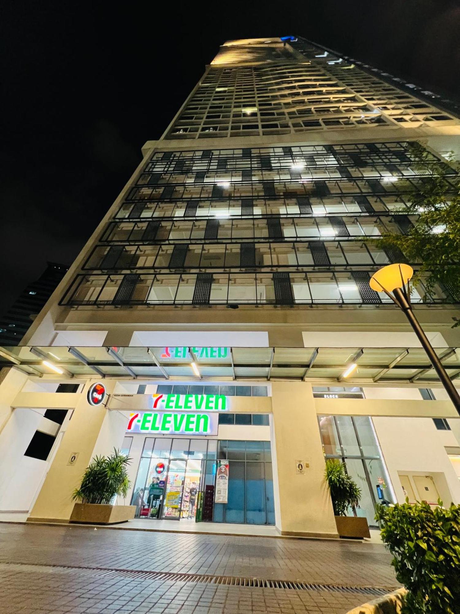 The Colony By Stay Suites Klcc Kuala Lumpur Exteriör bild
