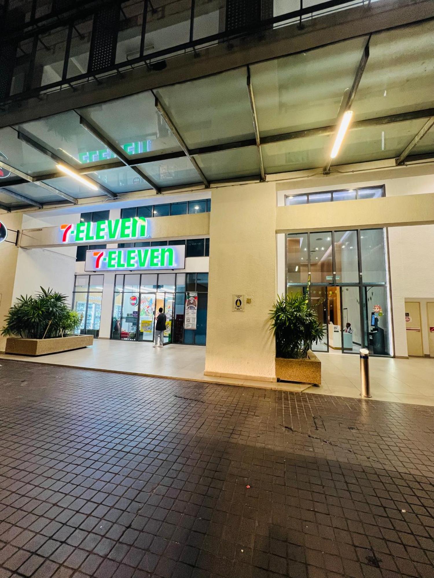 The Colony By Stay Suites Klcc Kuala Lumpur Exteriör bild